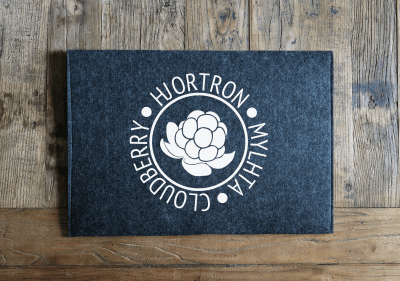 Laptopfodral - Hjortron Cirkel mylhta cloudberry skogens guld bär